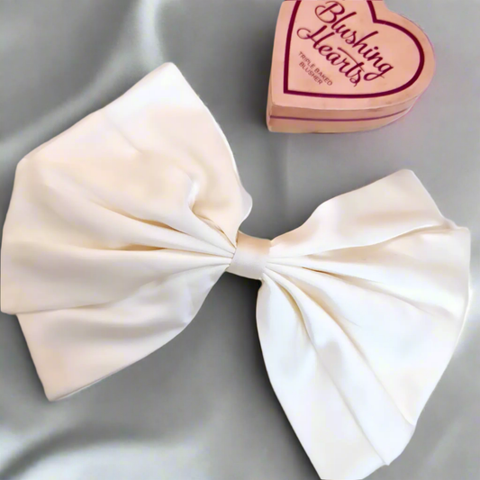 Satin de Soie Frills Bow Barrette